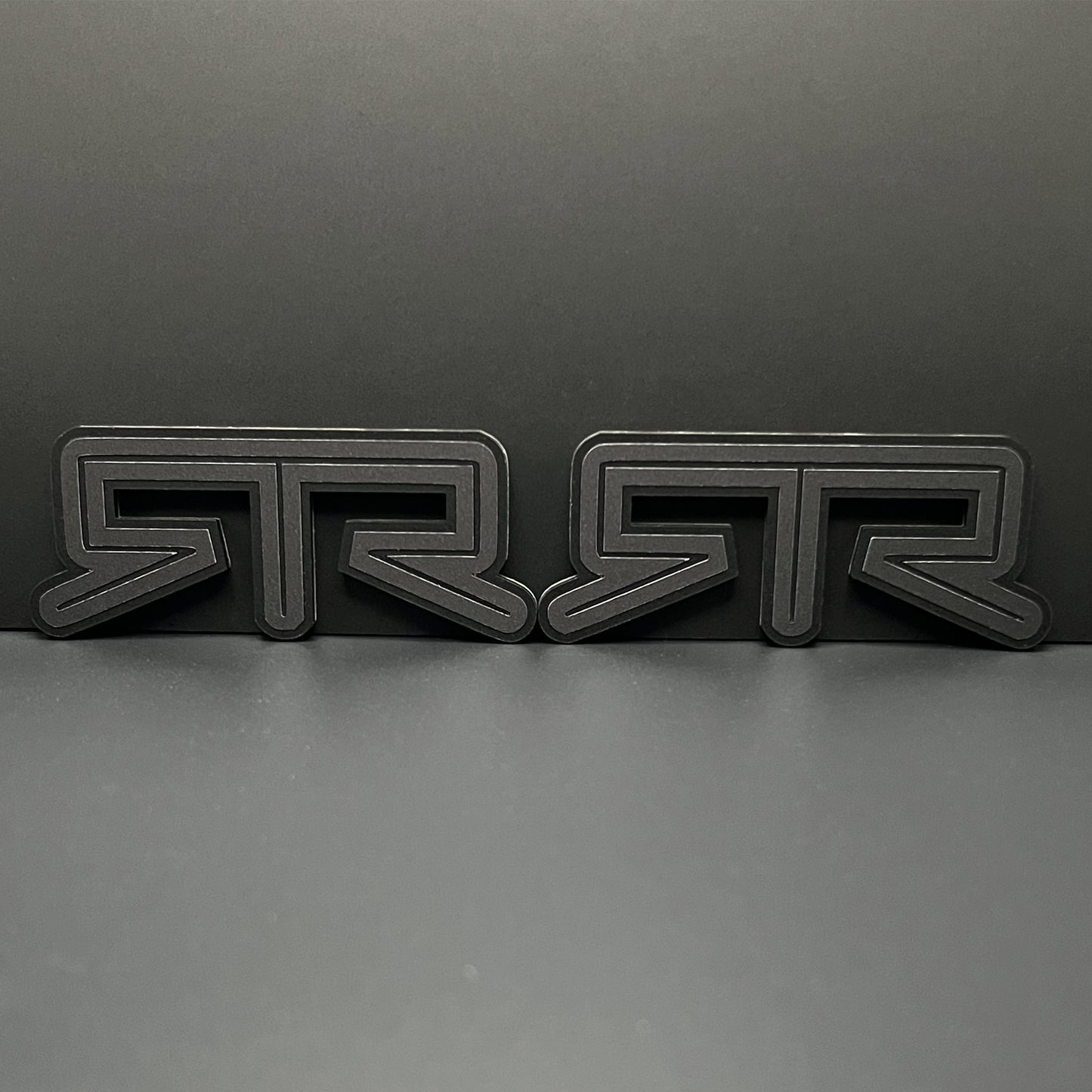 Pair (2) RTR Fender emblems fits 15-25 Ford Mustang Badge